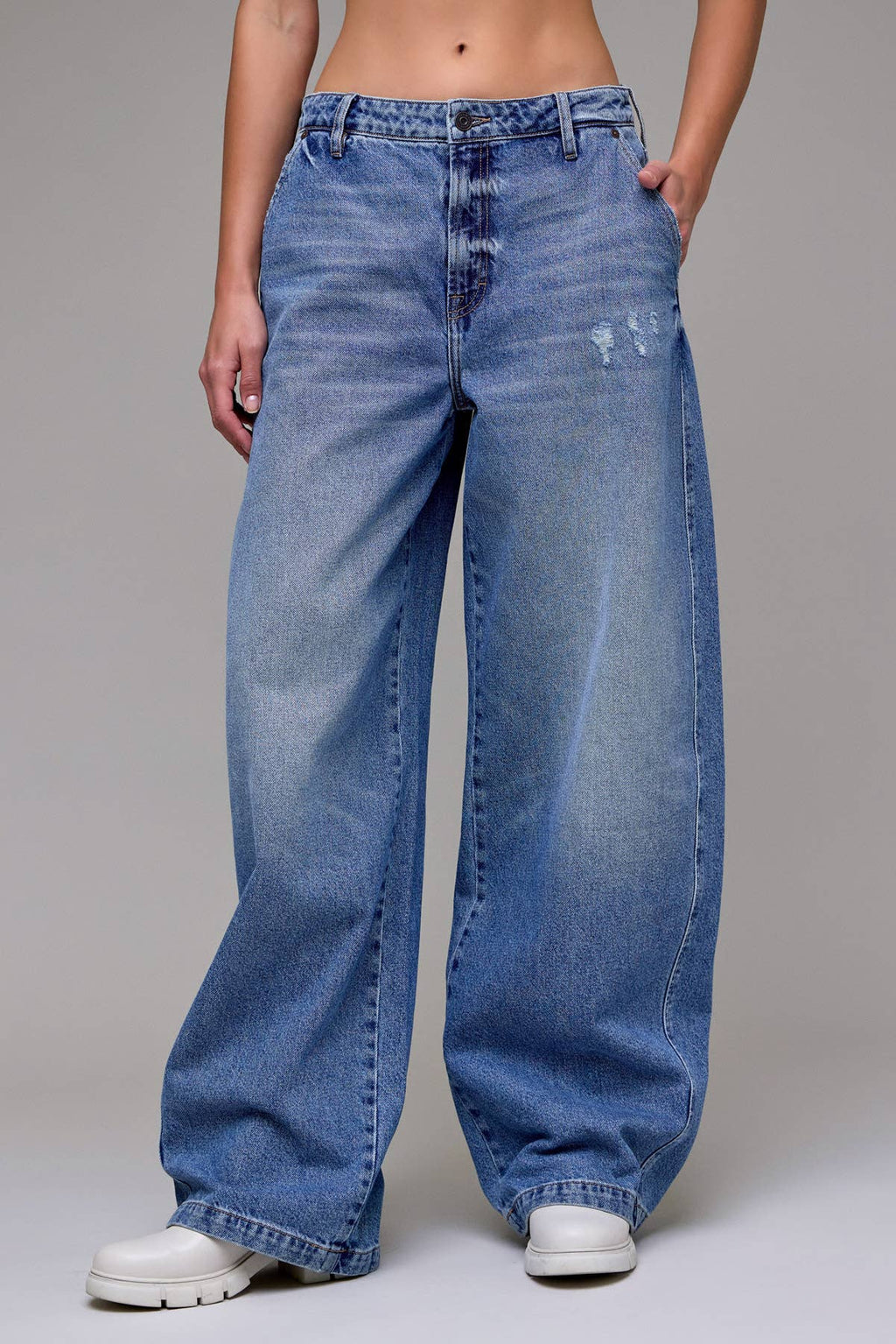 Luna Barrel Jean