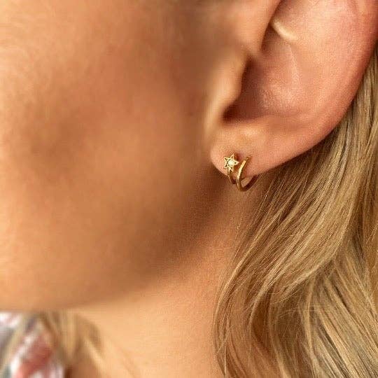 Blinking Star Stud Earrings